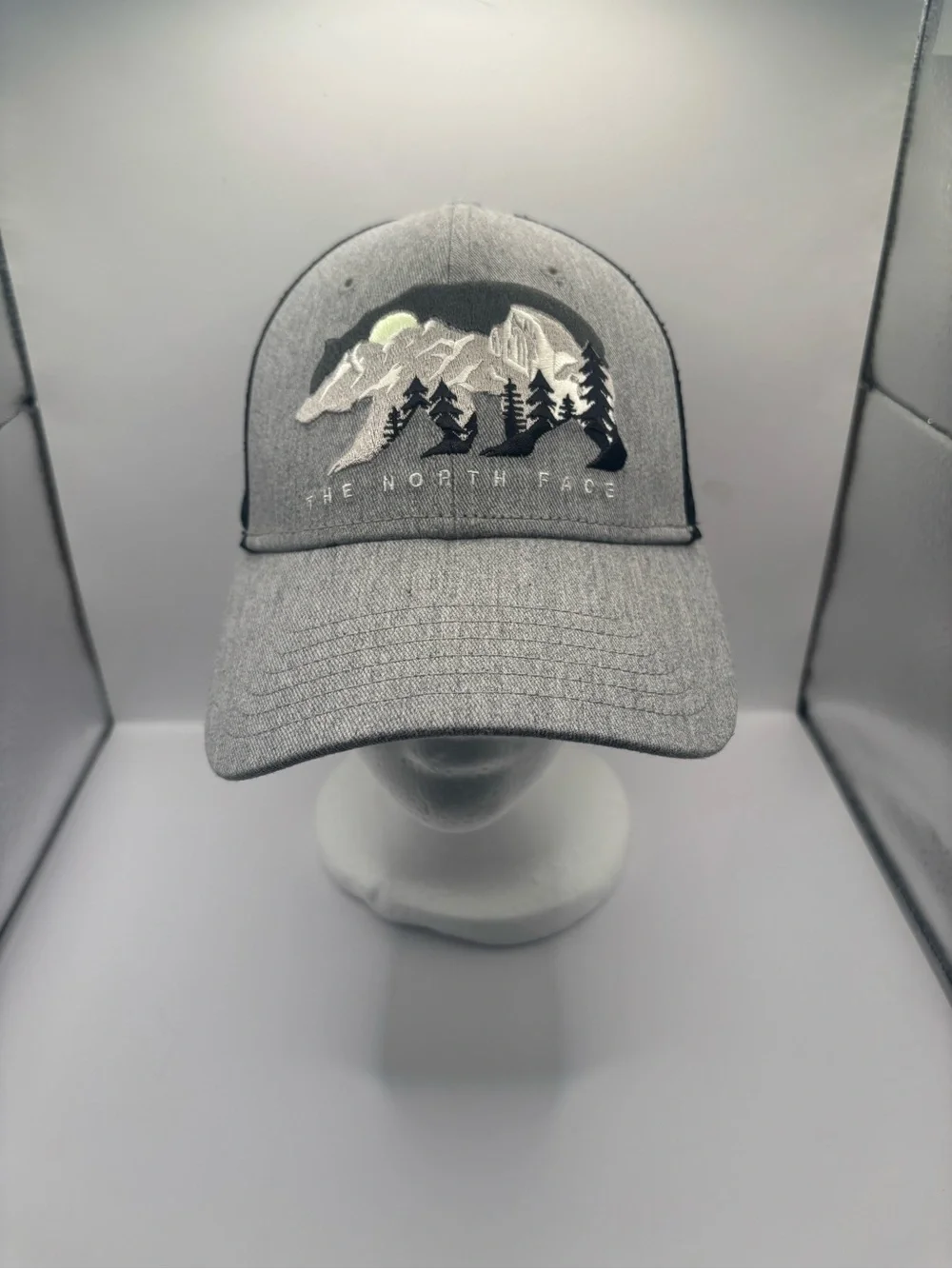 The North Face Embroidered Bear Logo Trucker Hat Snapback Mesh Back Grey/Black.